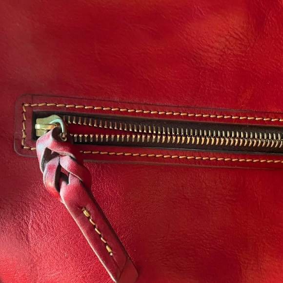 EXQUISITE DOONEY SATCHEL NWOT ALL LEATHER SUEDE TRIM JUST BEAUTIFUL - Picture 5 of 15